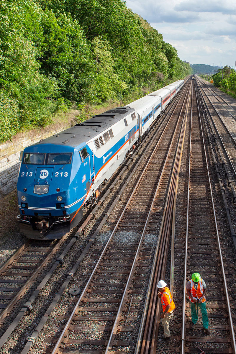 The "Kirner Tribute" locomotive #213 passes the remaining workers